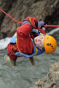 Rope zip line